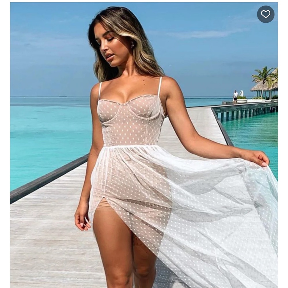 White Fox Totally Bangin’ mesh maxi dress